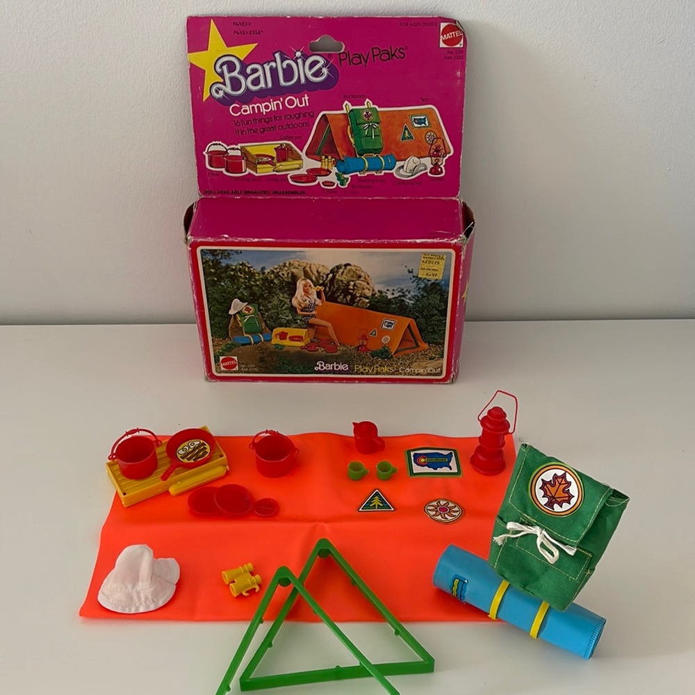 Barbie Play Paks Campin’ Out 1980 No. 2318 with HTF Hat